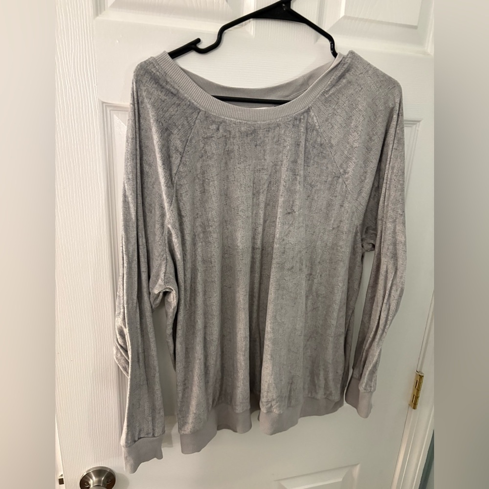 Sweet treasures soft loungewear top
